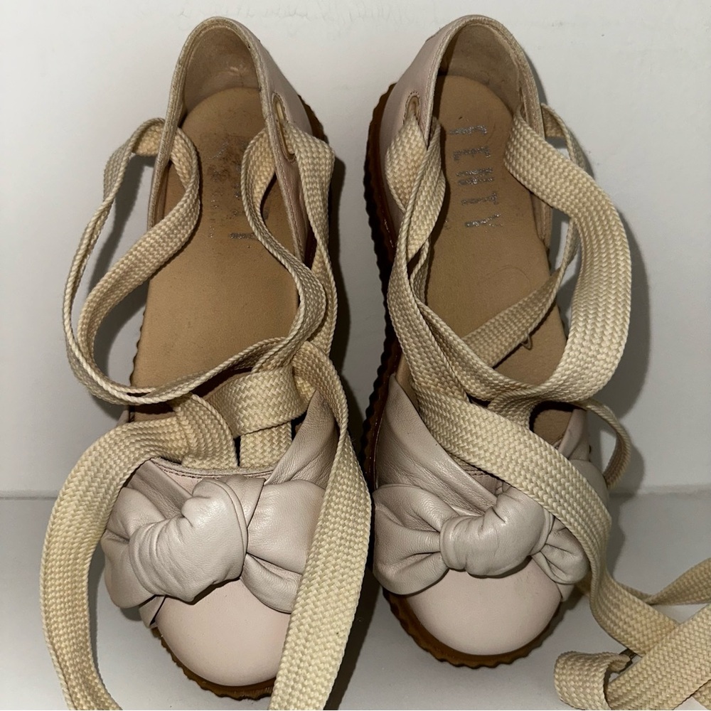 NWOT Fenty Chic Cream Platform Lace-Up Shoes - Picture 13 of 16